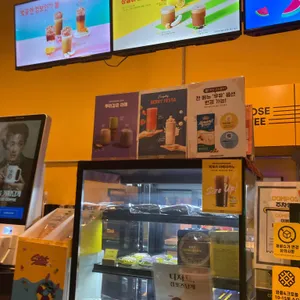 컴포즈커피 대표 사진