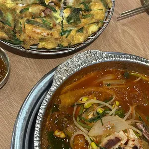 대청얼큰오징어찌개 대표 사진