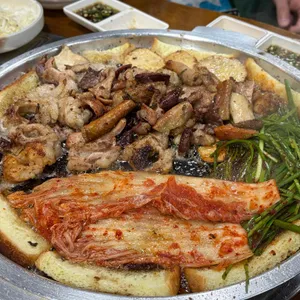 청정한우돌곱창 대표 사진