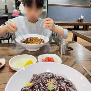 용쟁호투 사진 2