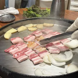백두산생고기 사진 1