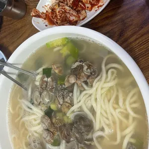 백령도생바지락칼국수 사진