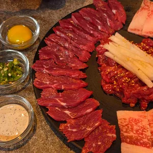 육회 더잡수소 대표 사진