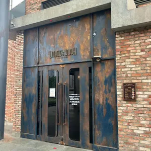 데블스도어 리뷰 사진