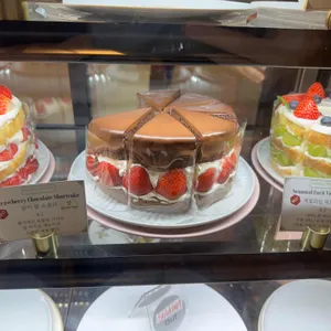 앨리스케이커리 리뷰 사진