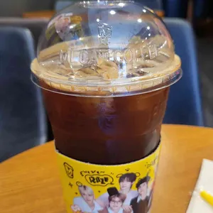 메가커피 사진 1
