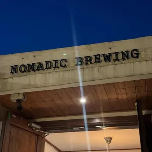 노매딕 리뷰 사진