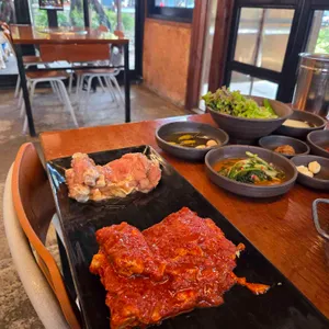 토담숯불닭갈비 사진 2
