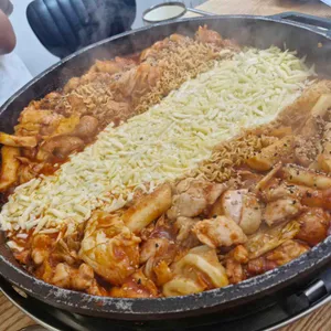 장인닭갈비 사진 2