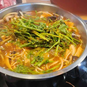 한성백제얼큰샤브칼국수 사진 1