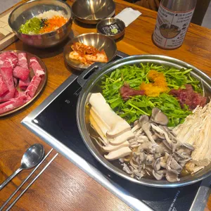 연수옥 샤브칼국수 사진