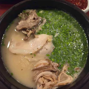 엄용백 돼지국밥 사진