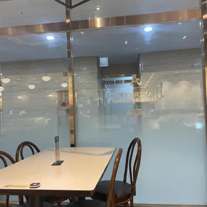 애슐리퀸즈 대표 사진