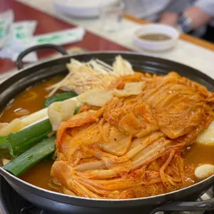 신촌감자탕해물뼈찜 사진