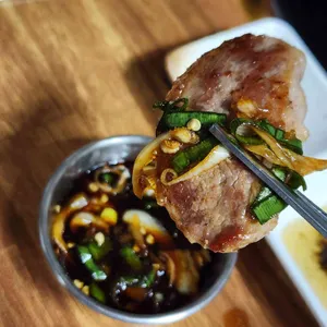 춤추는돼지 리뷰 사진