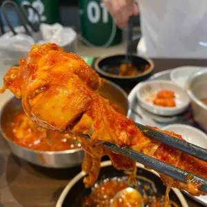 통큰솥뚜껑닭볶음탕 사진