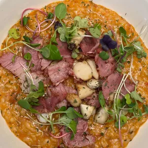 올리브 파스타&샐러드 사진