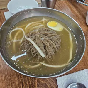 서울돼지불백갈비막국수 사진