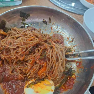 서울돼지불백갈비막국수 사진