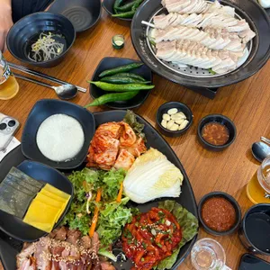 원할머니보쌈족발 사진