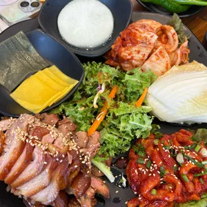 원할머니보쌈족발 대표 사진