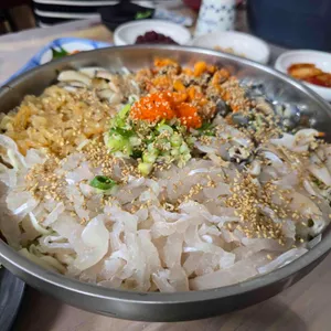 돌고래횟집 사진