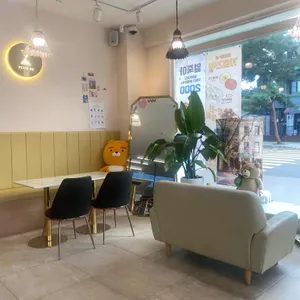 플러스82 리뷰 사진