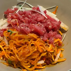 육회바른연어 사진