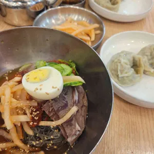 오장동흥남집 대표 사진