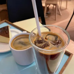 어로드사이드 사진 2