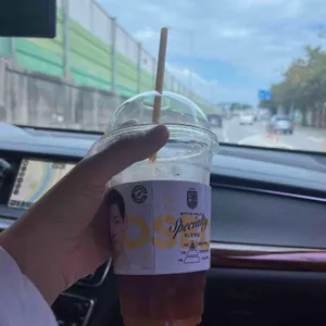 컴포즈커피 사진