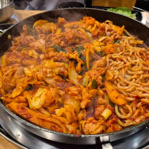유정춘천닭갈비막국수 사진