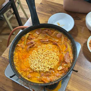 김네집 사진