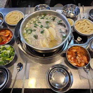 진옥화할매 원조 닭한마리 사진