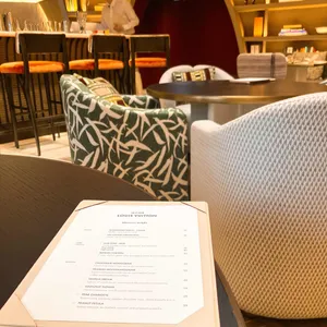 르 카페 루이 비통 리뷰 사진