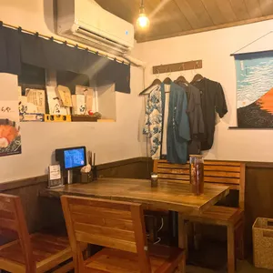 우라야 리뷰 사진