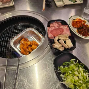 호르몬치치 사진 2