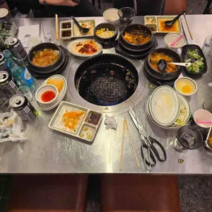 호르몬치치 사진