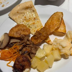 애슐리퀸즈 사진