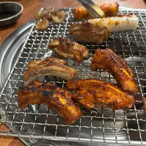 돈뼈락쪽갈비 사진