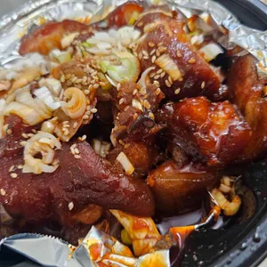 장수장충동왕족발보쌈 대표 사진