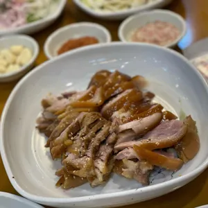 오가네족발 사진