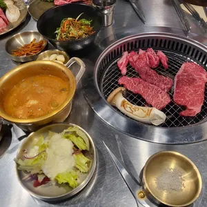 바른생고기정육점 소풍정육식당 사진 2