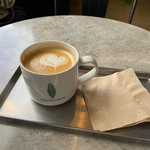 콜린스커피 사진