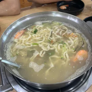 홍두깨칼국수 대표 사진