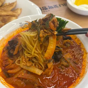 불티나꼬막짬뽕 사진 1