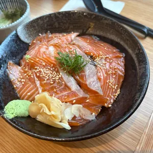 이타마에스시 사진