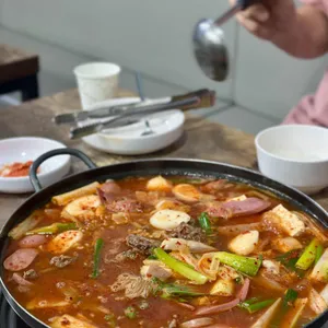 신서방부대찌개 대표 사진