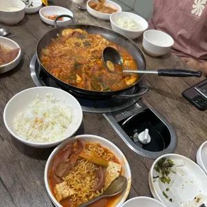 신서방부대찌개 사진