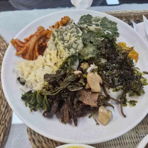 열매랑뿌리랑 사진